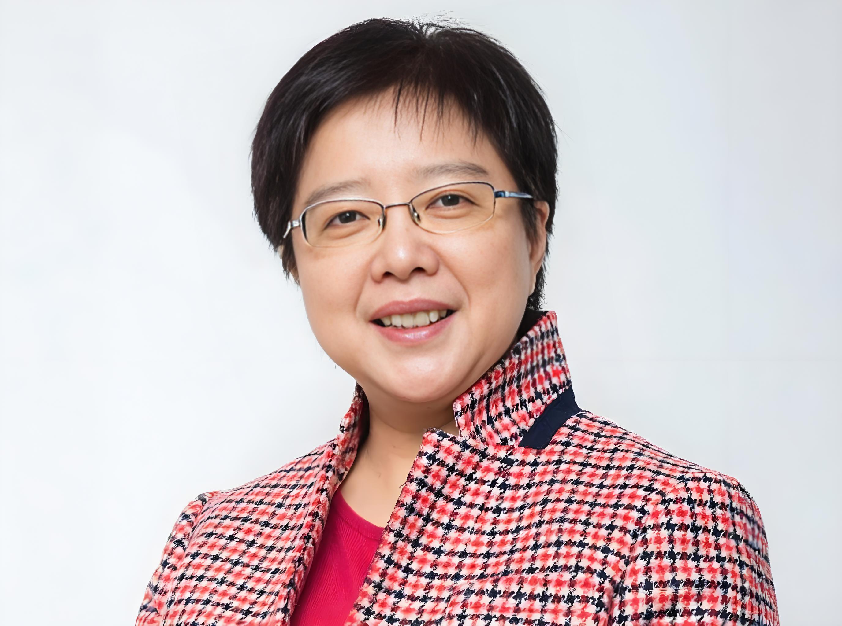 鄧淑明博士, MH, JP